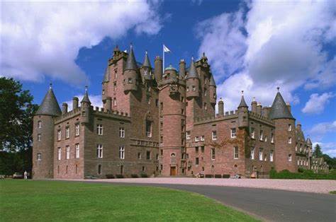 Glamis Castle: A Deep Dive into Scottish History, Mystery, and Majesty