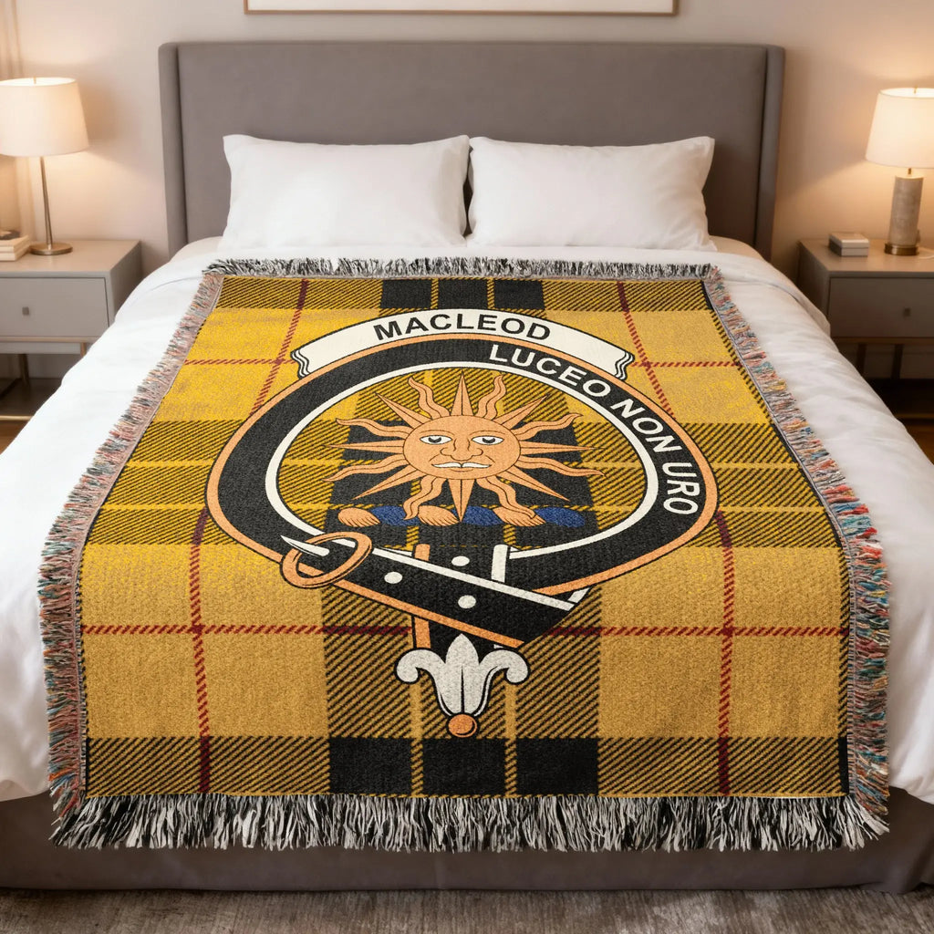 MacLeod of Lewis Luceo Non Uro clan crest pattern woven throw blanket — 100% cotton, yellow and black tartan