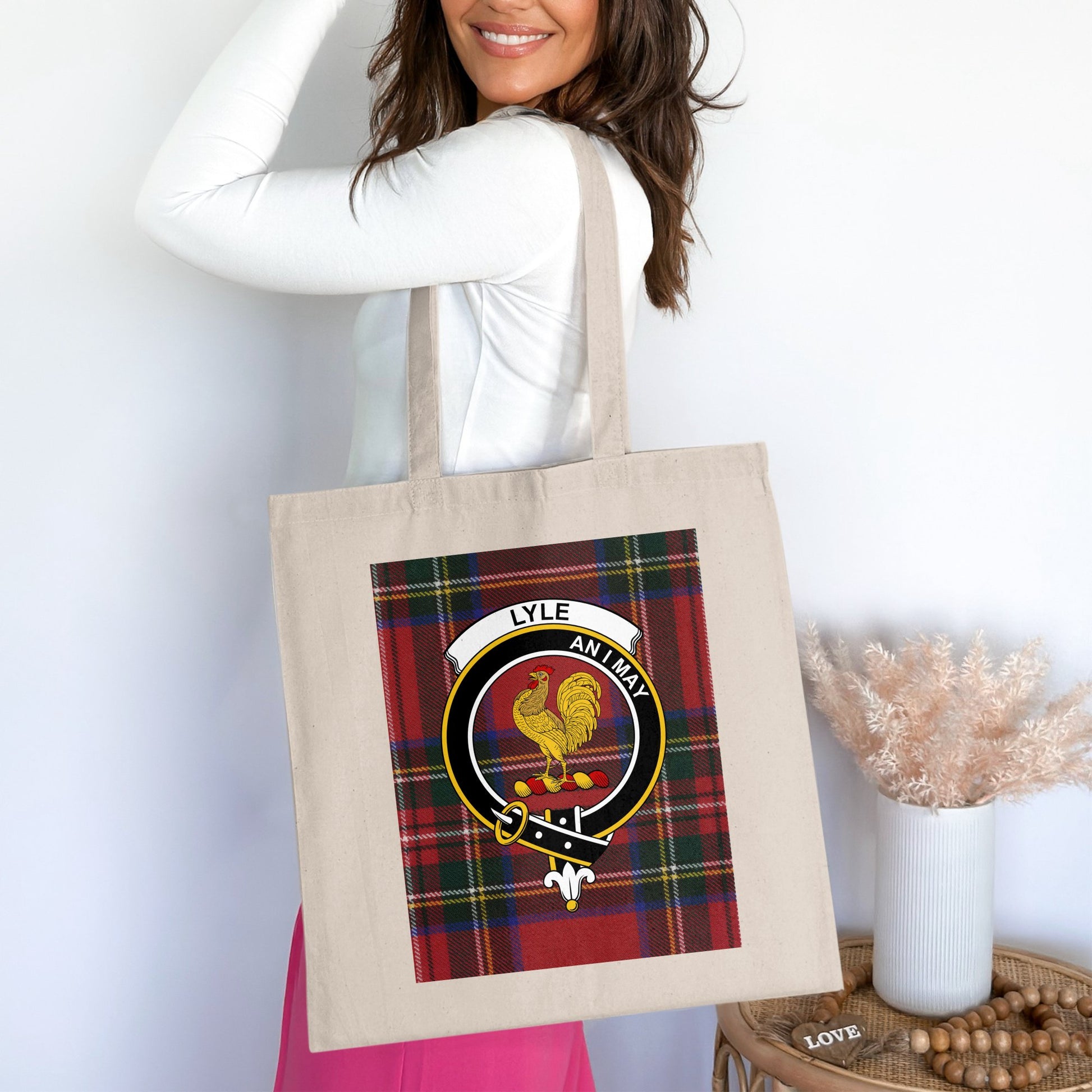 Clan Lyle Scottish Crest Tartan Elegant Tote Bag - Living Stone Gifts