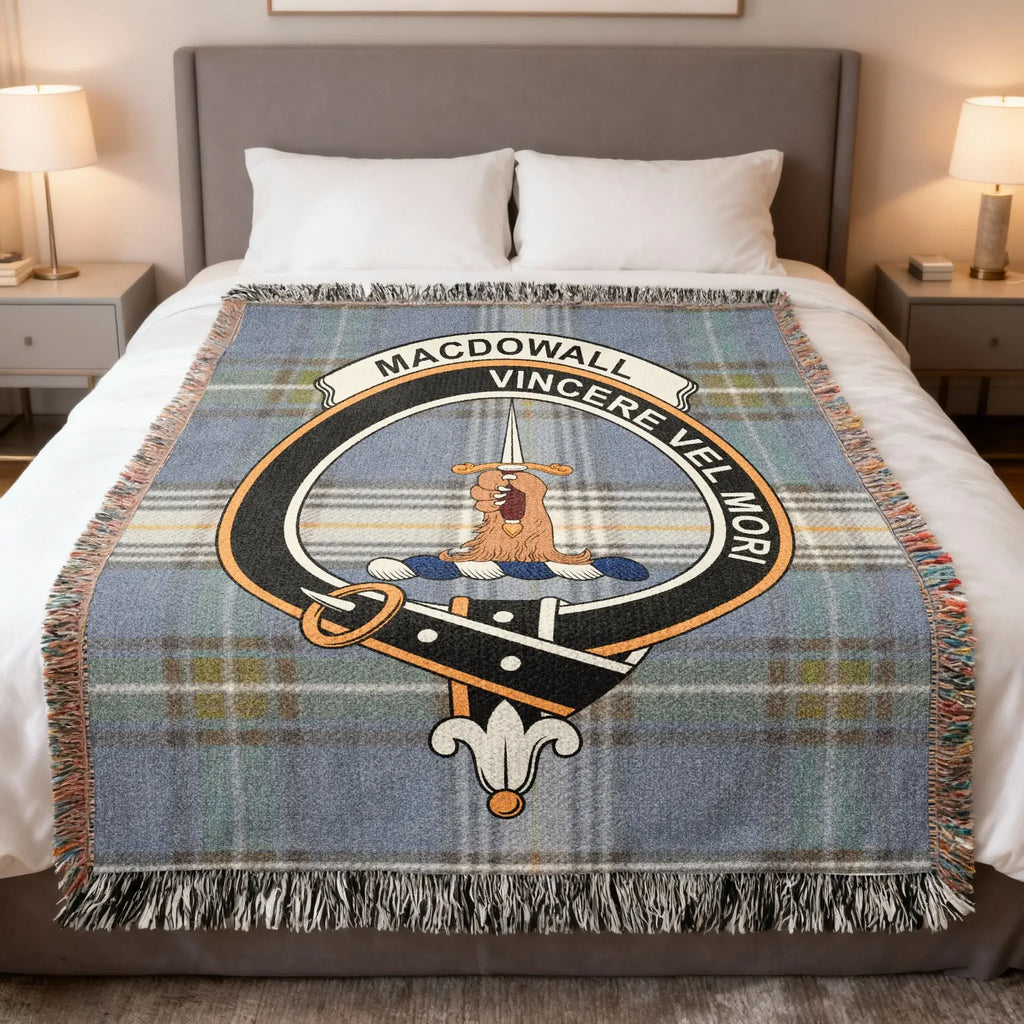 Macdowall Vincere Vel Mori Tartan Pattern Blanket