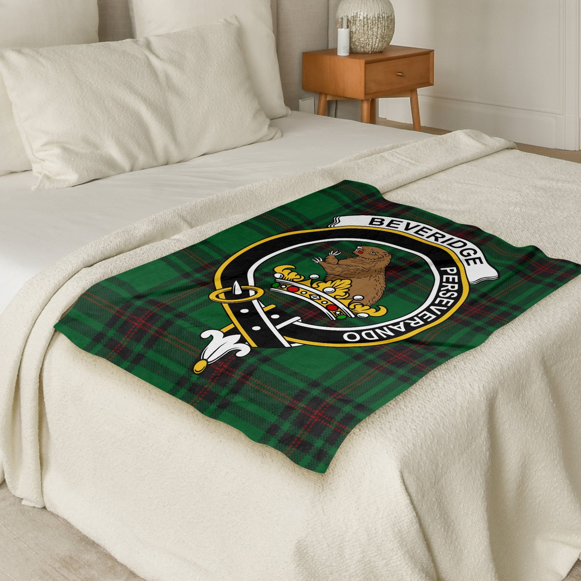 Beveridge Crest Perseverando Tartan Throw Blanket - Living Stone Gifts