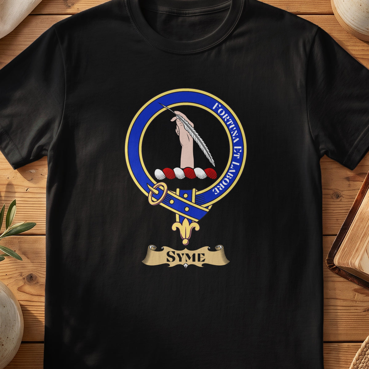 Syme Scottish clan crest T-shirt in Black