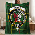 Boyle clan crest green tartan throw blanket with Dominus Providebit motto — 50x60