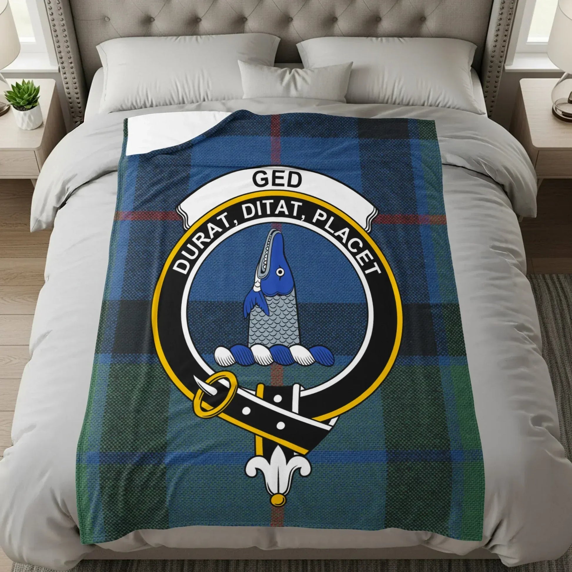 Scottish Tartan Plaid Crest Design Cozy Bedding product type