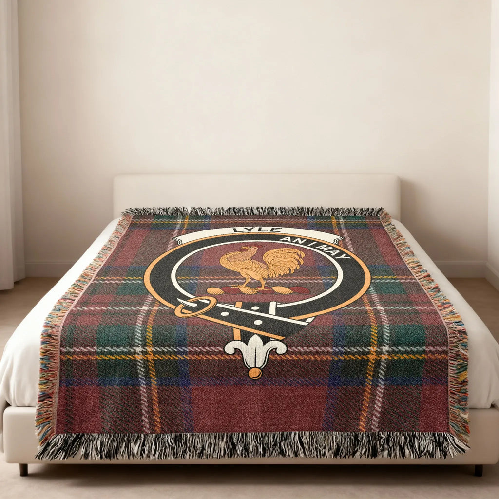 Clan Lyle Crest Badge Woven Plaid Blanket Throw