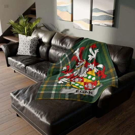 Luxurious Clan Egan Family Crest Throw Blanket product