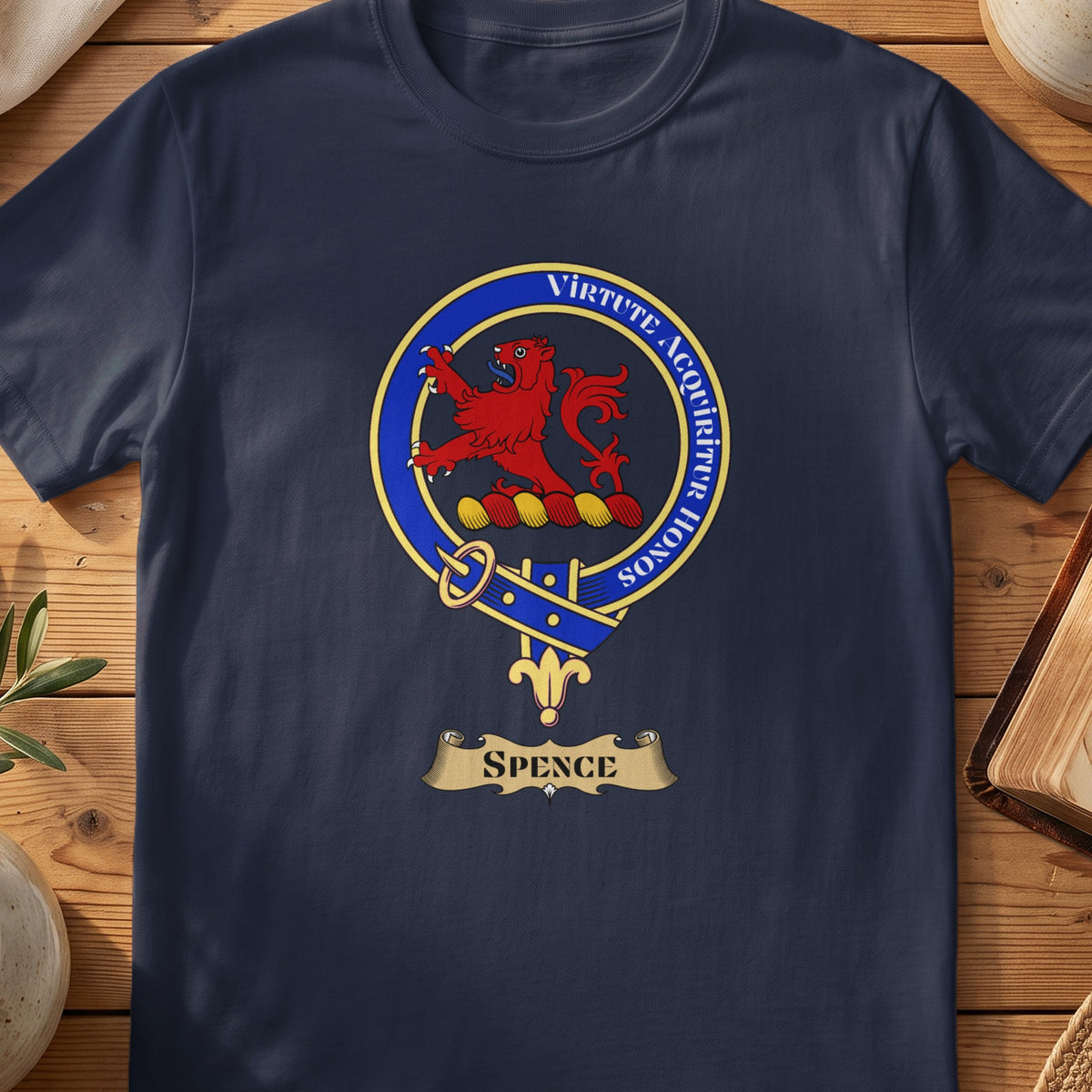 Spence Scottish clan crest T-shirt in Navy