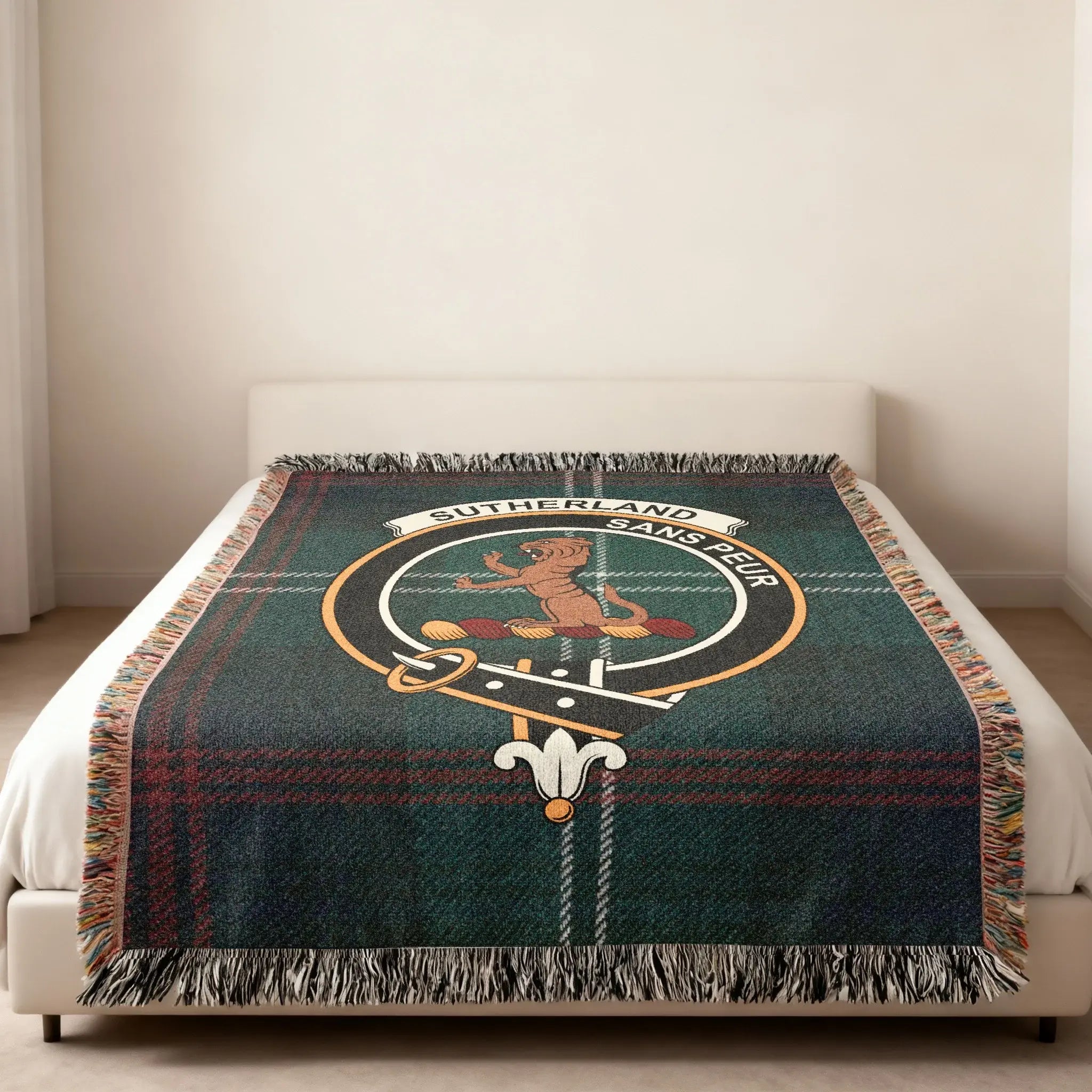 Clan Sutherland sans peur tartan blanket — wild cat crest throughout