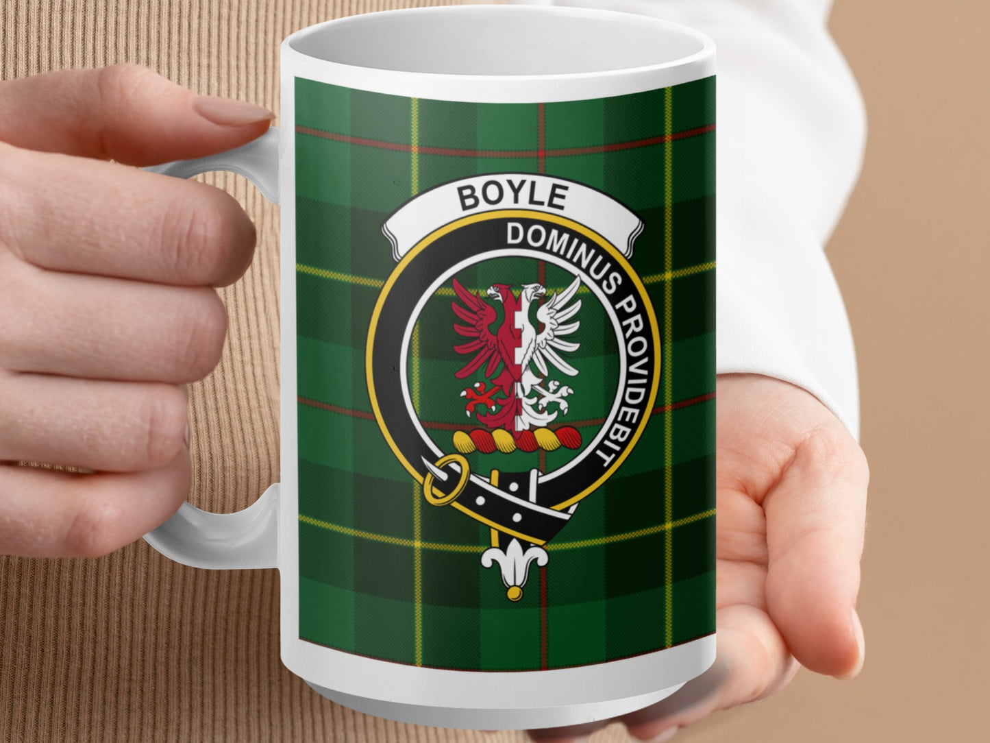 Boyle Dominus Providebit Crest Emblem Green Plaid Mug - Living Stone Gifts