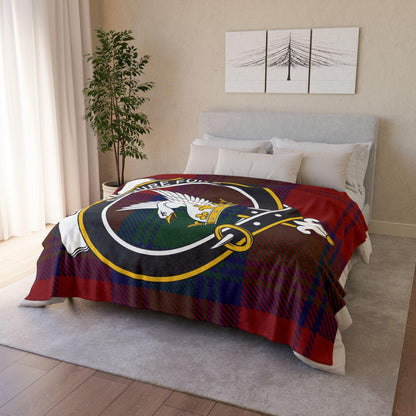 Lindsay Clan Tartan Blanket – Scottish Crest Throw, Soft & Cozy