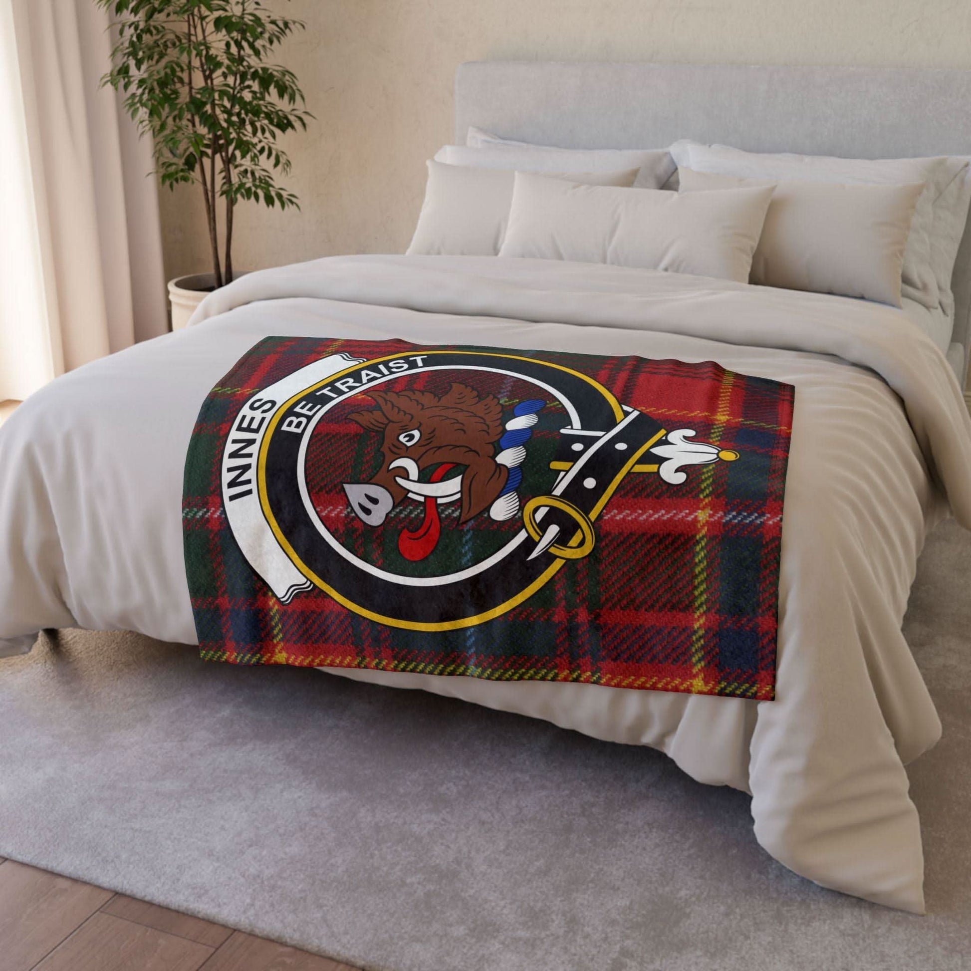 Innes Clan Tartan Blanket – Scottish Crest Throw, Soft & Cozy - Celtic Ancestry Gifts