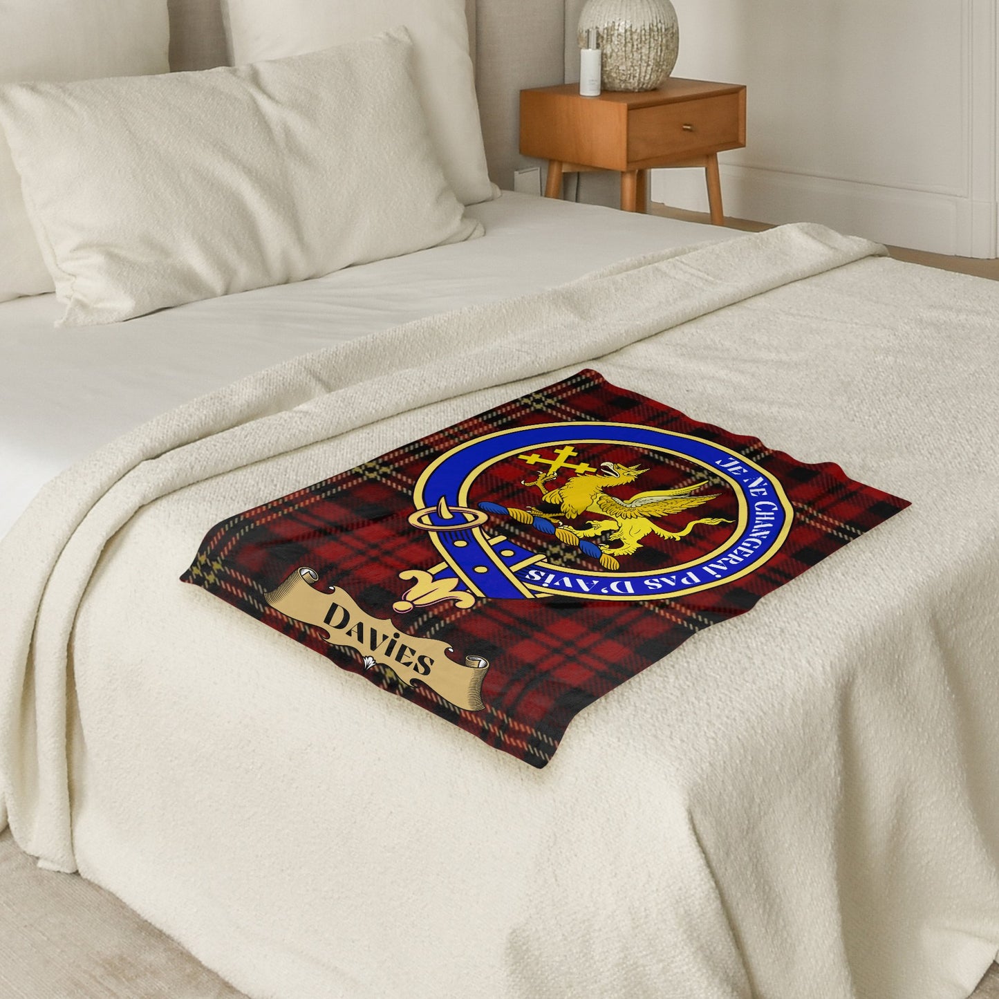 Scottish Clan Davies Crest Tartan Blanket - Living Stone Gifts