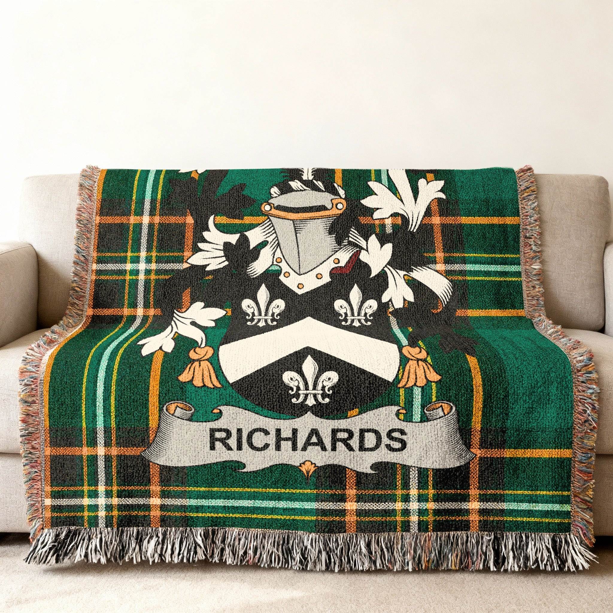 Tartan throw blanket featuring the Richards family crest and name.