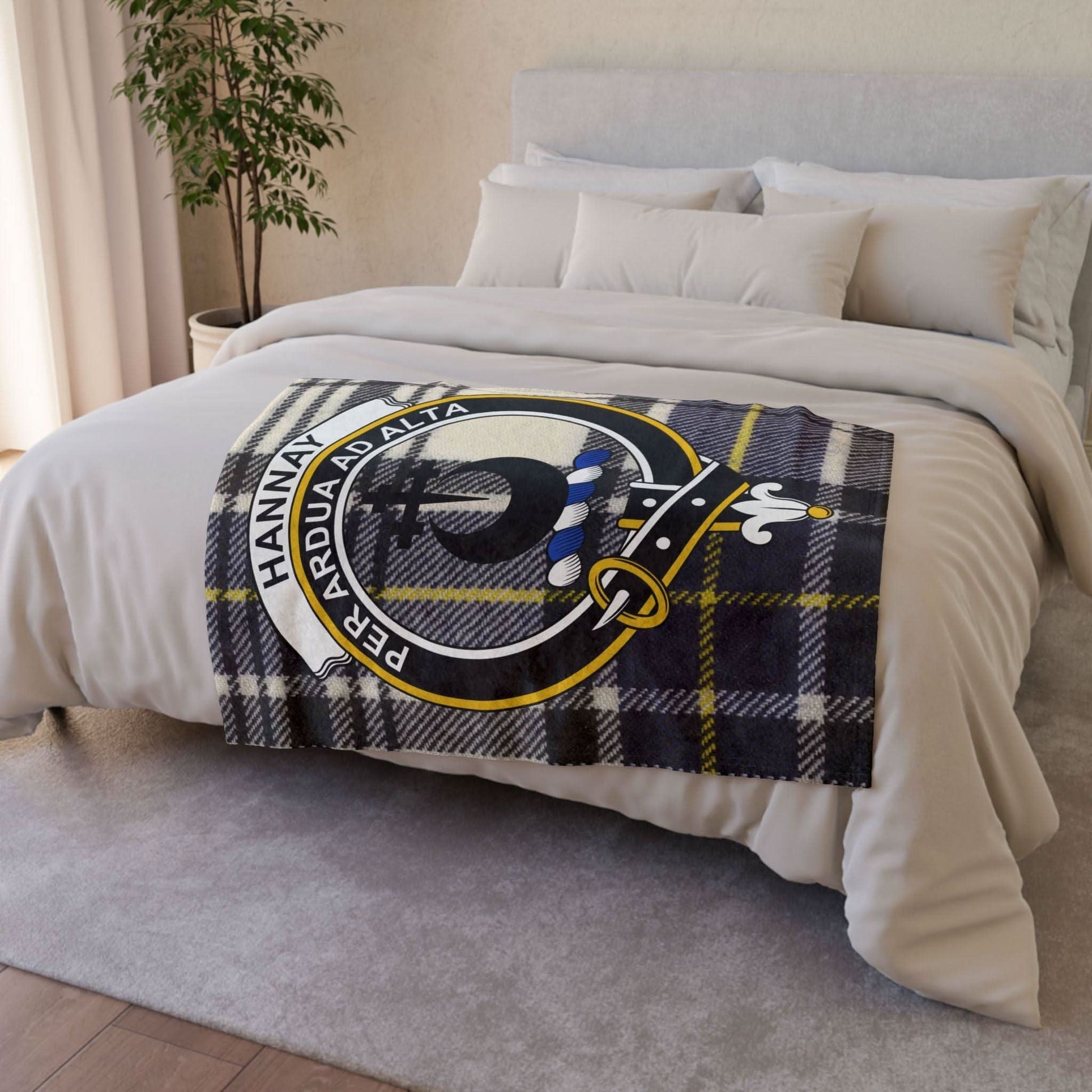 Hannay Clan Tartan Blanket – Scottish Crest Throw, Soft & Cozy - Celtic Ancestry Gifts