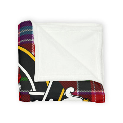 Udny Clan Tartan Blanket – Scottish Crest Throw