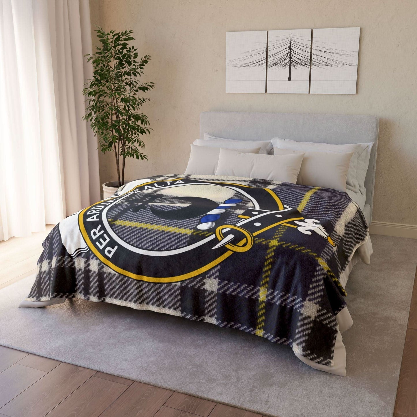 Hannay Clan Tartan Blanket – Scottish Crest Throw, Soft & Cozy - Celtic Ancestry Gifts