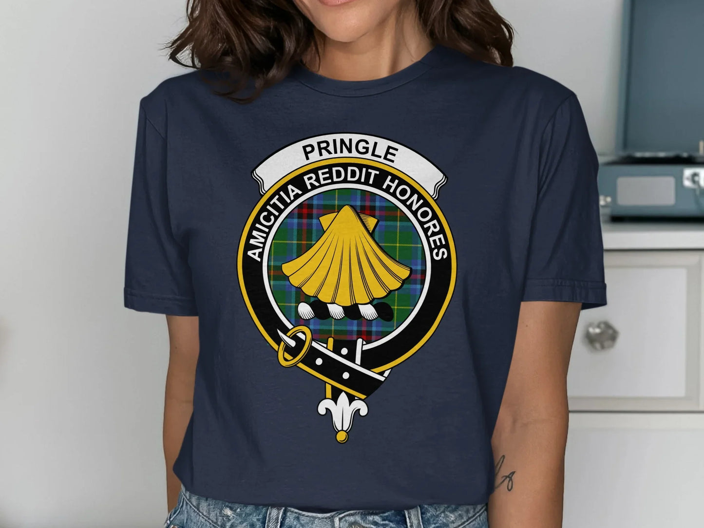 Pringle Amicitia Reddit Honores Graphic Tee product