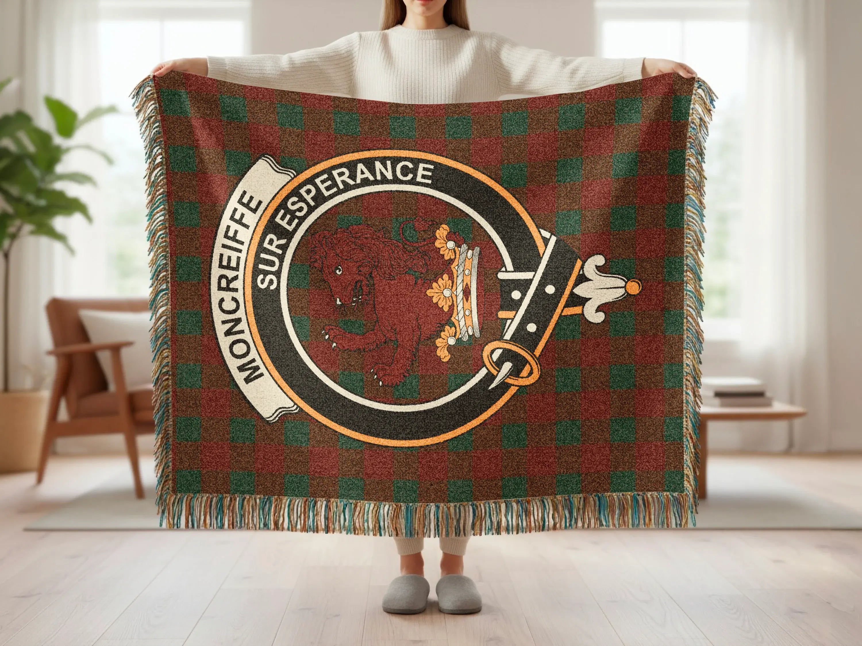 Moncreiffe Sur Esperance plaid woven throw blanket with fringe edge — clan crest in cotton