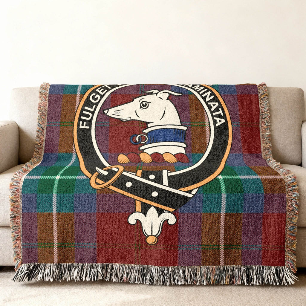 Fulget En Accuminata Patterned Throw Blanket