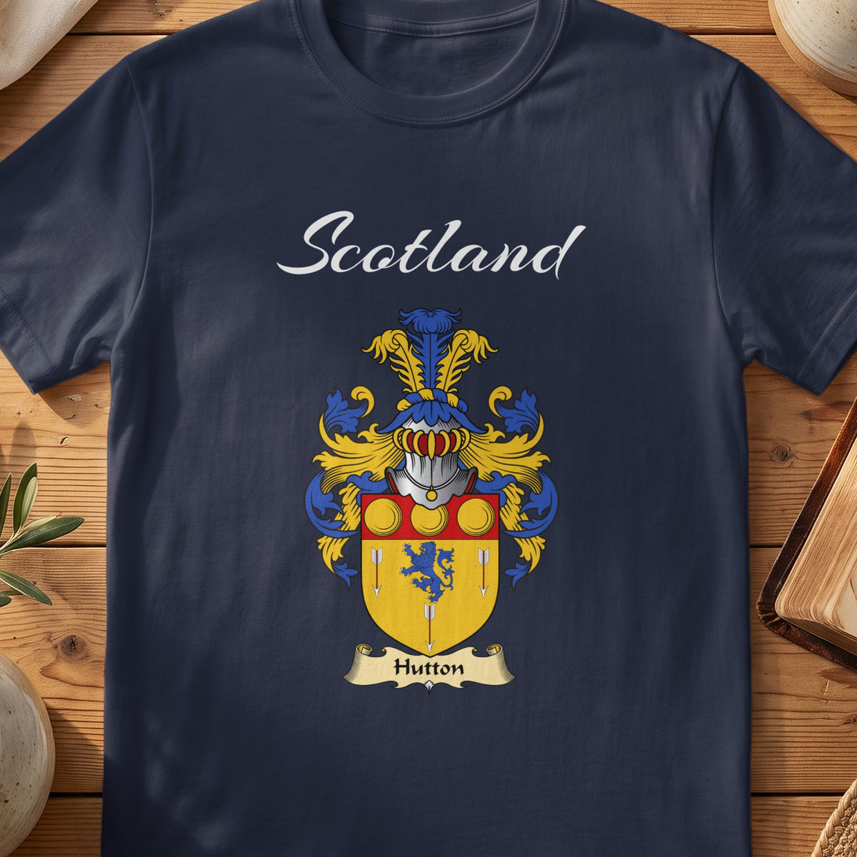 Hutton Scottish family shield T-shirt in Navy