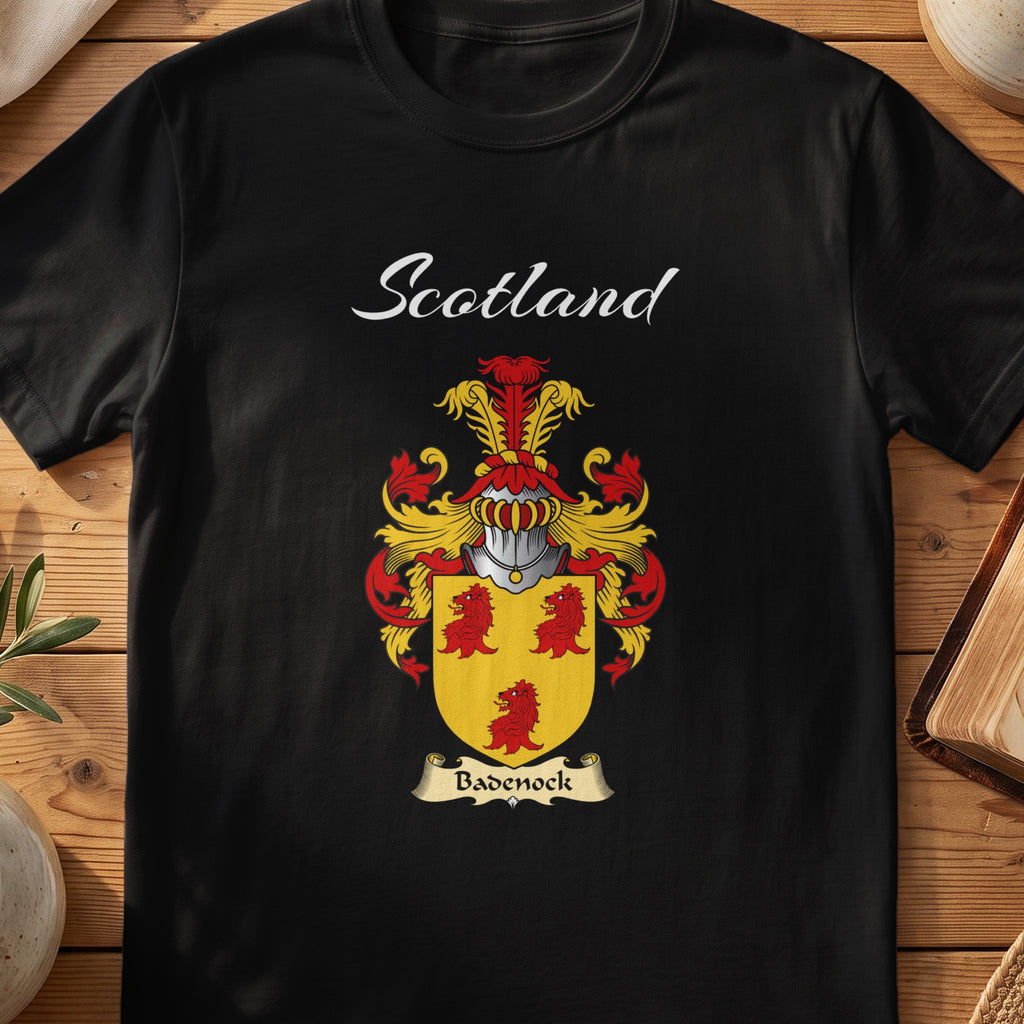 Badenock Scottish family shield T-shirt in Black