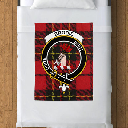 Scottish Clan Brodie Crest Tartan Throw Blanket - Living Stone Gifts