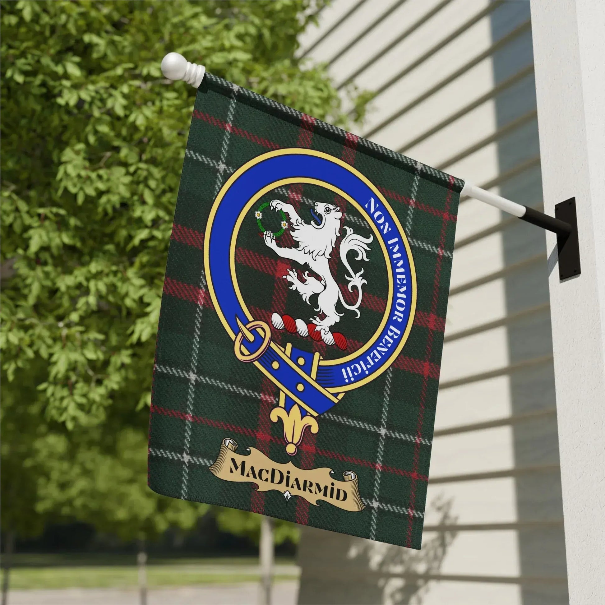 Vivid Clan MacDiarmid Crest Outdoor Flag product
