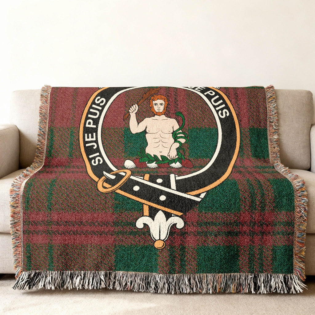 Clan Livingstone Si Je Puis woven blanket — fringe border detail showing woven pattern and clan crest
