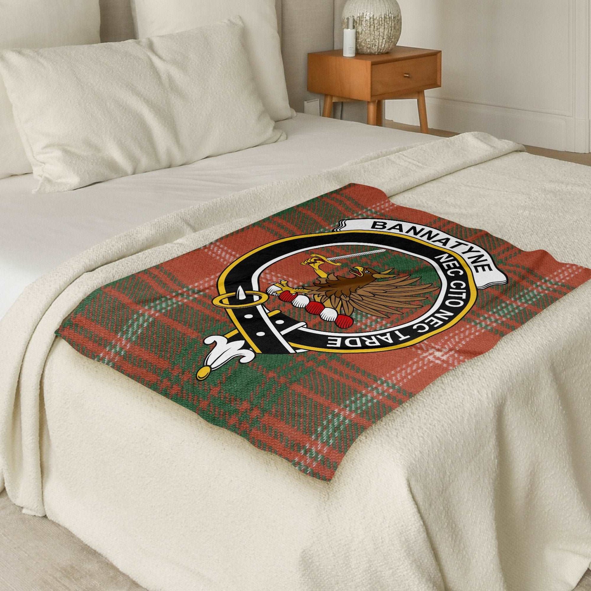 Bannatyne Scottish Tartan Crest Throw Blanket - Living Stone Gifts