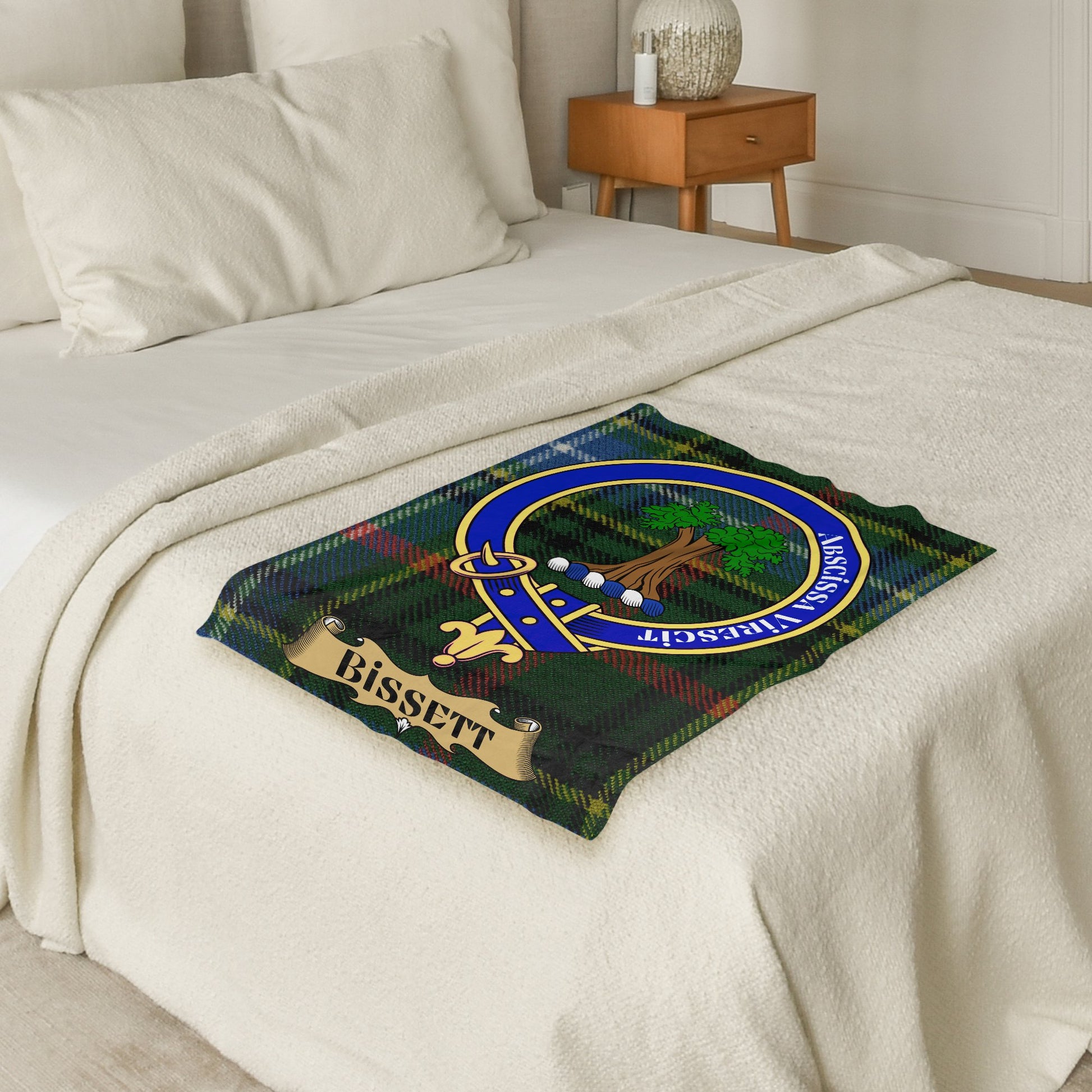 Bissett Clan Crest Scottish Tartan Throw Blanket - Living Stone Gifts