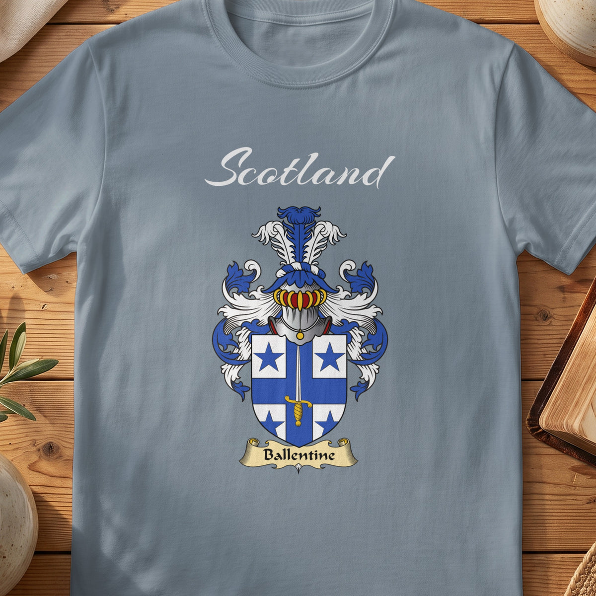 Ballentine Scottish family shield T-shirt in Stone Blue