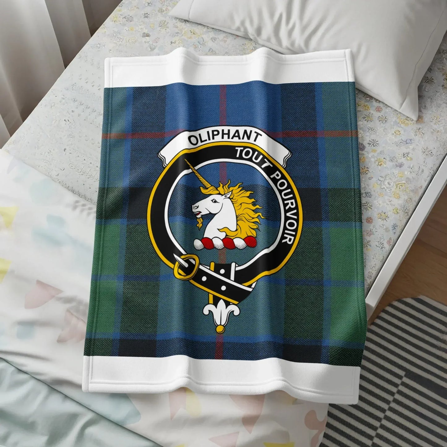 Oliphant Crest Plaid Blanket Decorative Home Product