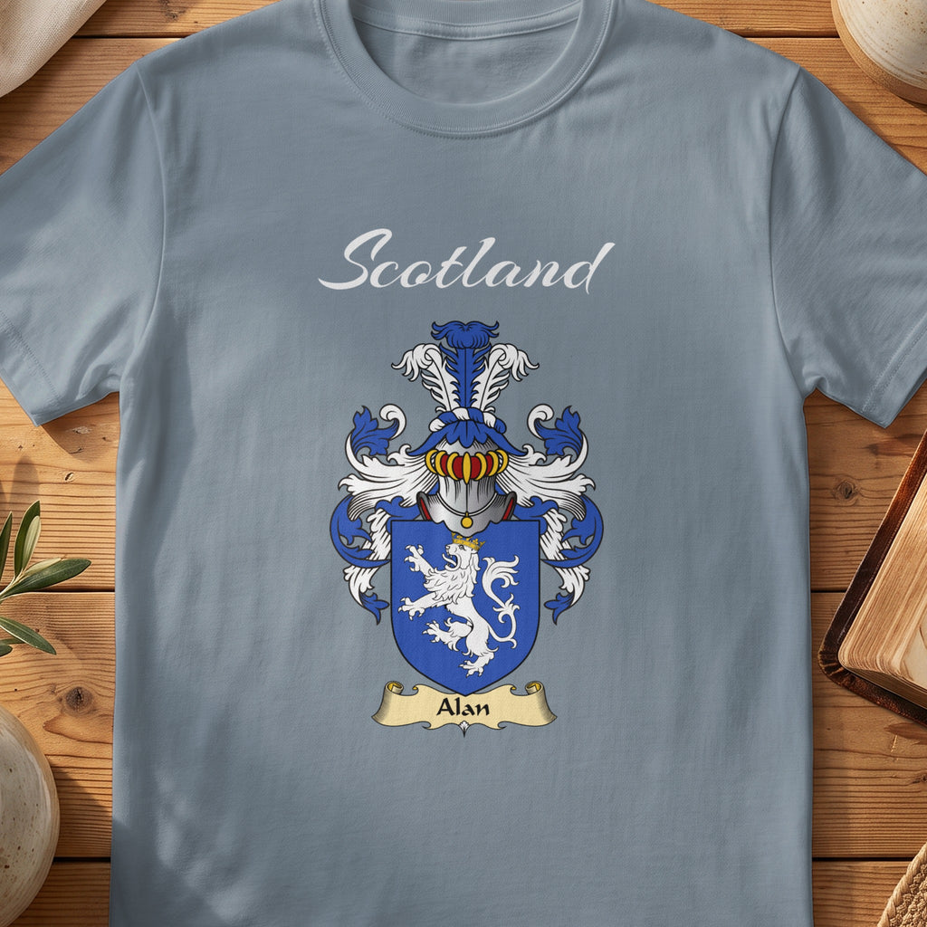 Alan Scottish family shield T-shirt in Stone Blue