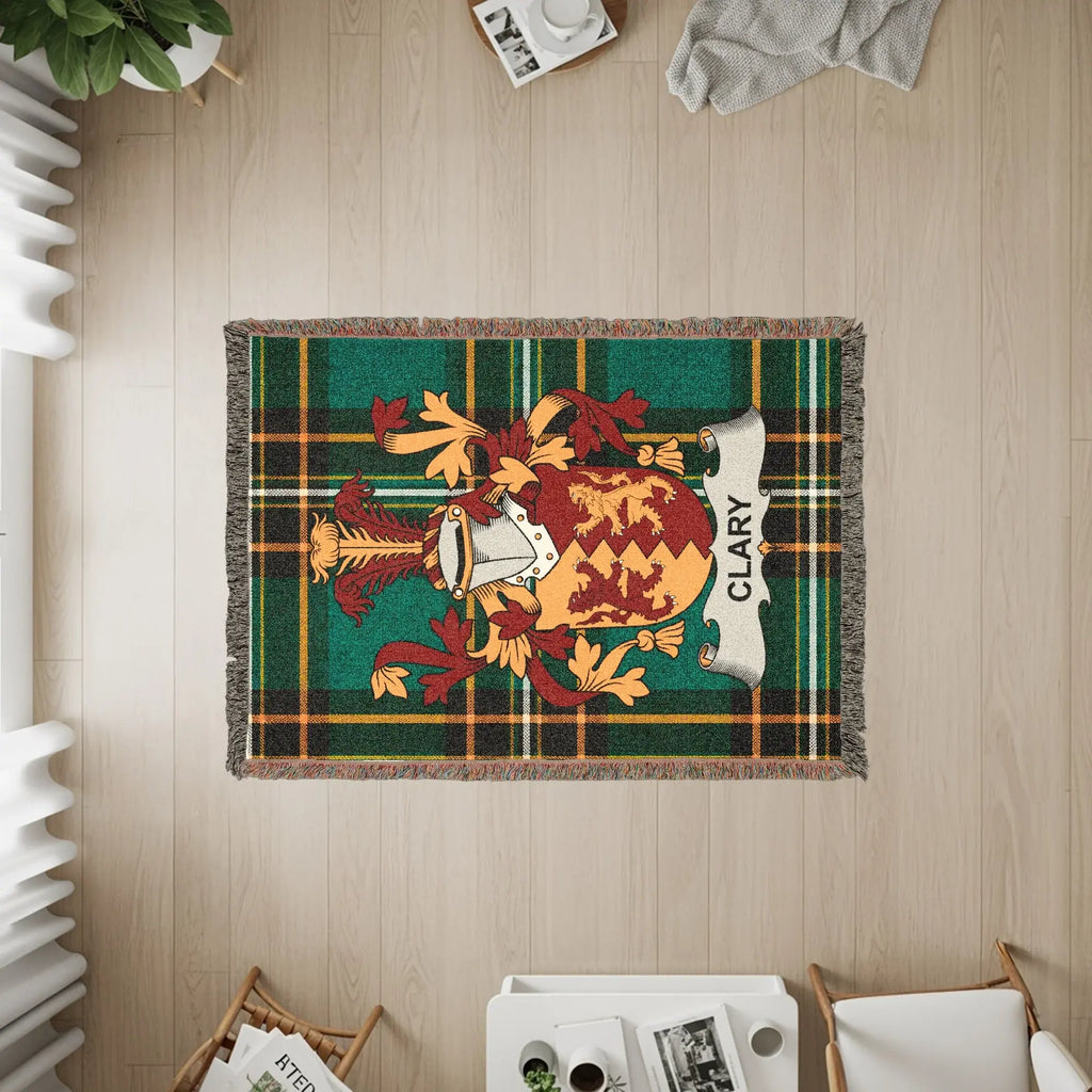 Clary Family Crest Green Plaid Throw product type