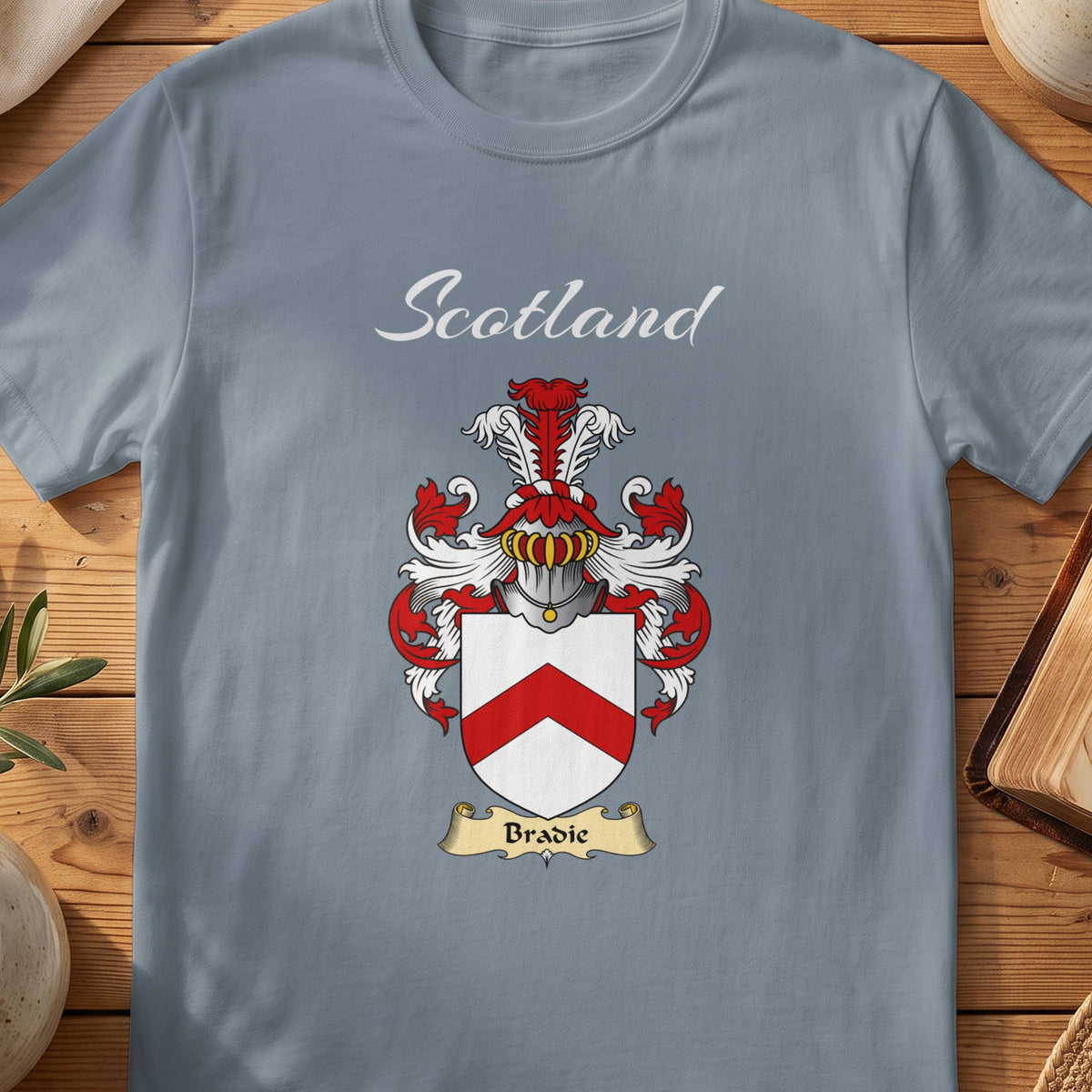 Bradie Scottish family shield T-shirt in Stone Blue