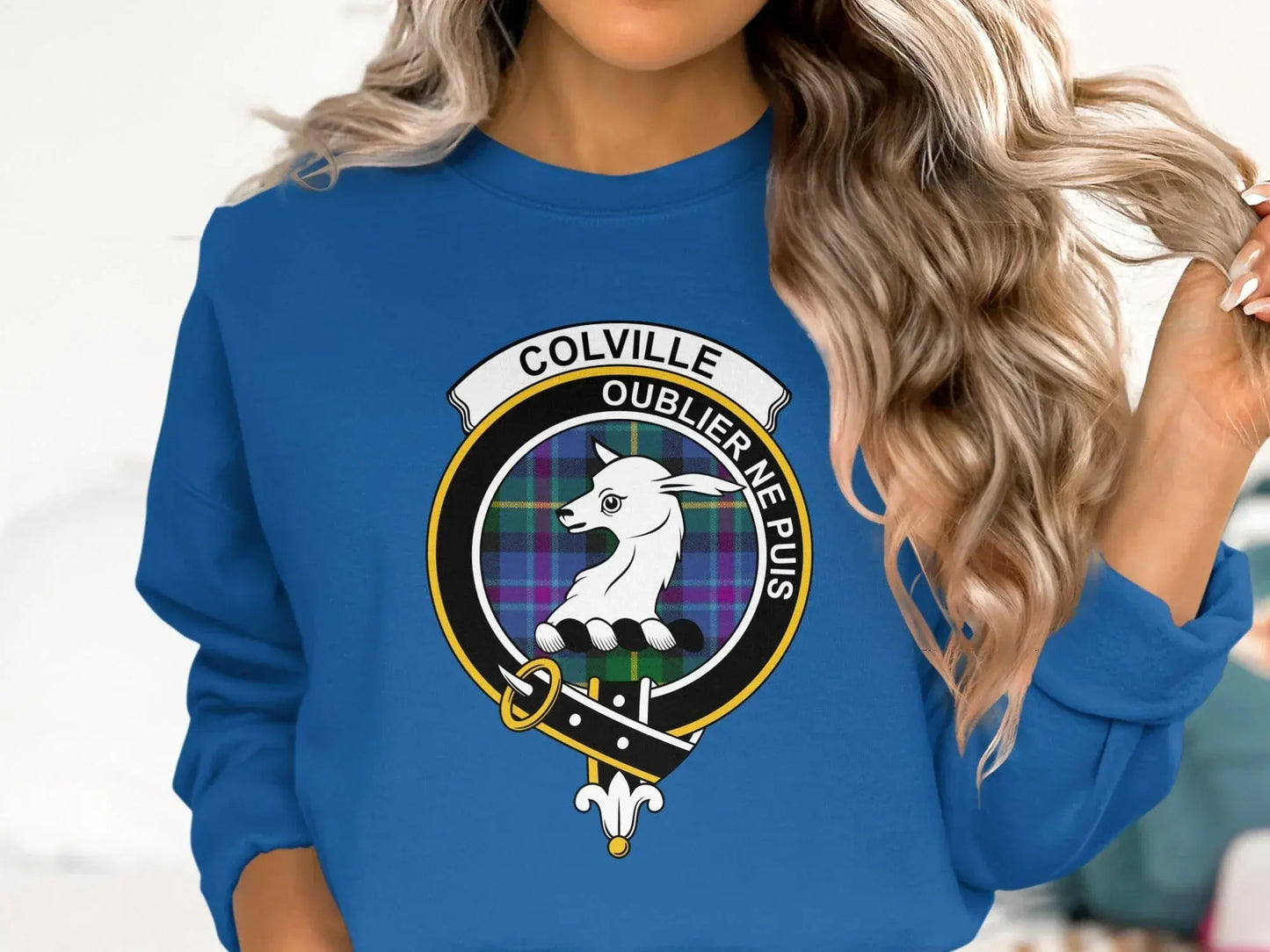 Colville Oublier Ne Puis Graphic Sweatshirt product