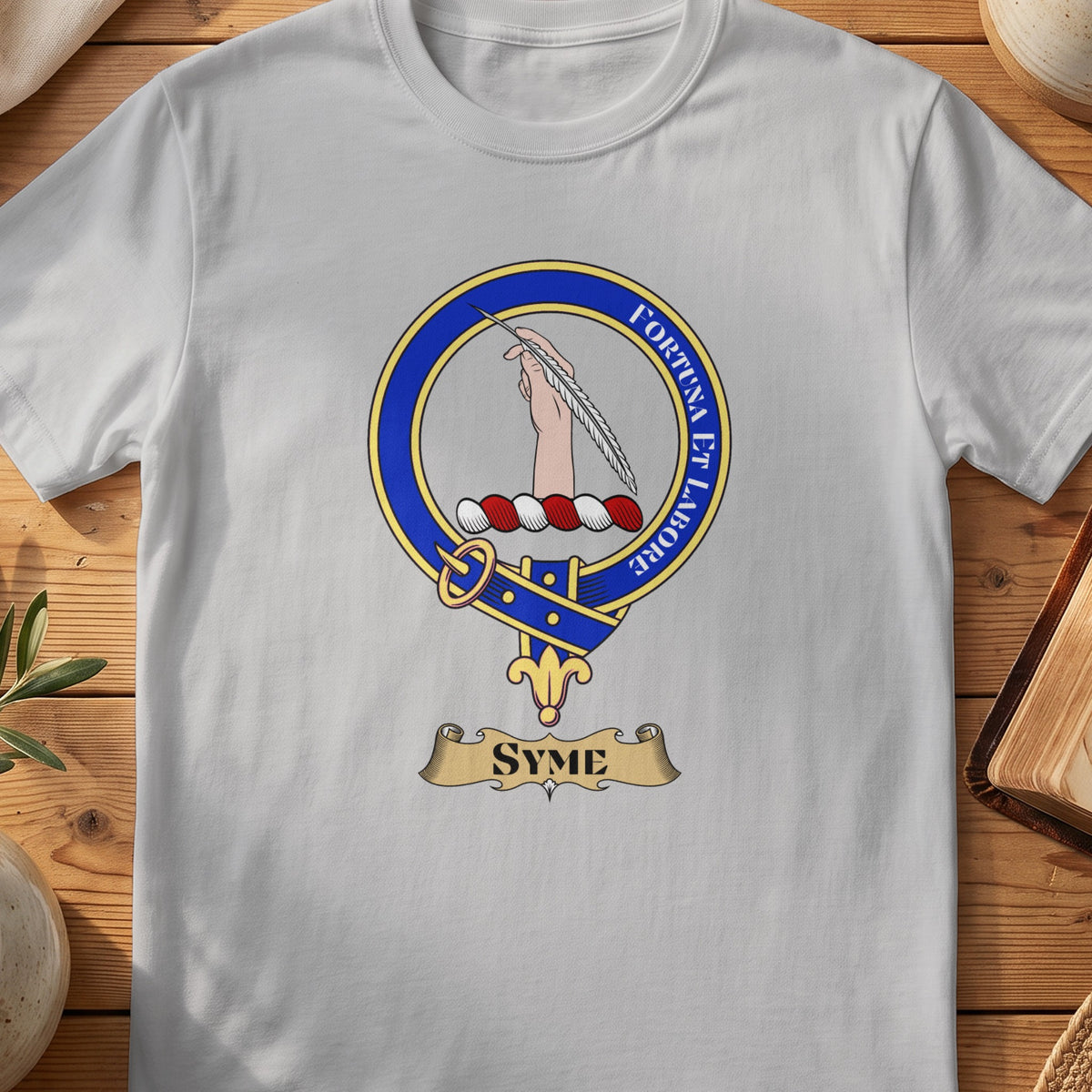 Syme Scottish clan crest T-shirt in Sport Grey