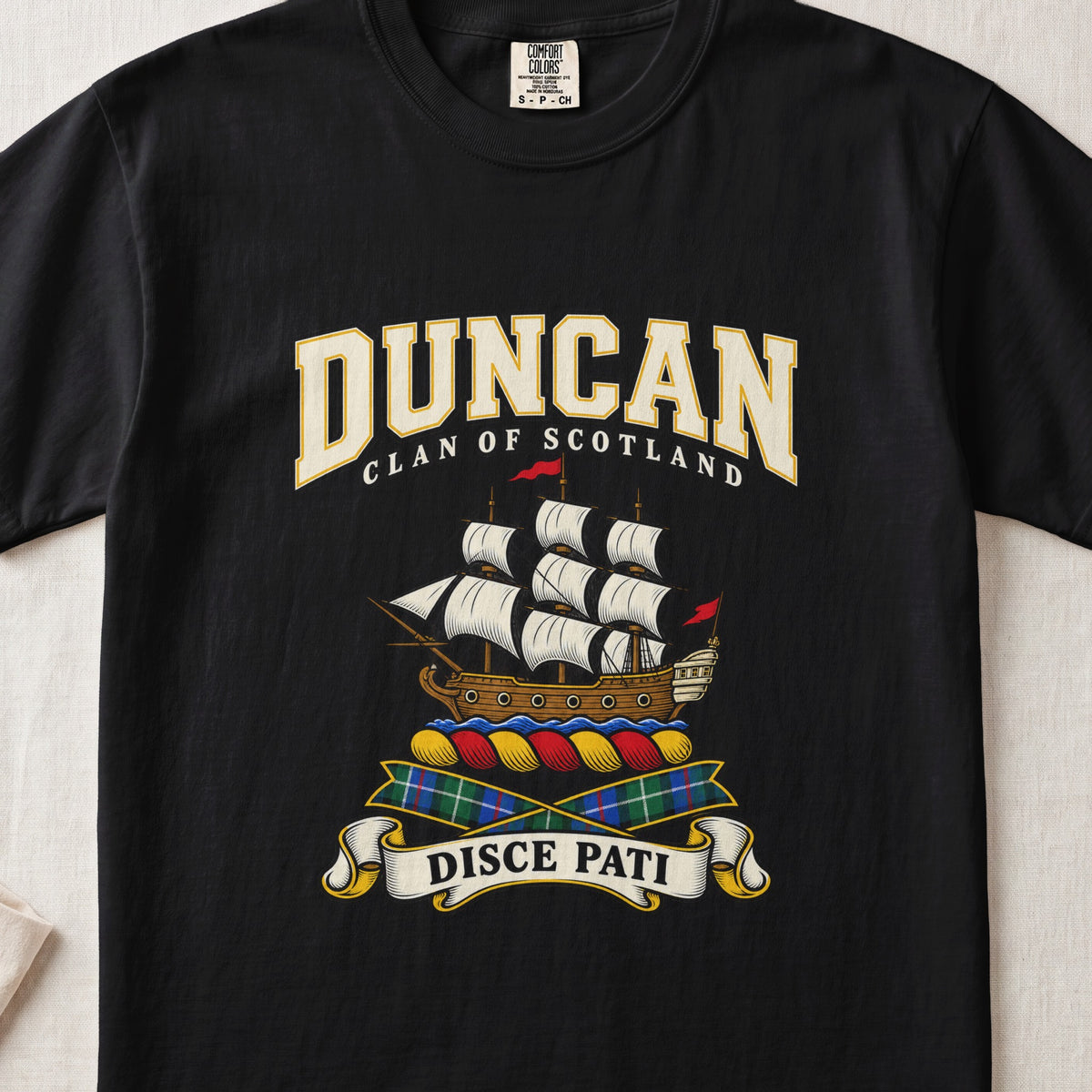 Duncan Scottish clan graphic T-shirt in Black, front view
