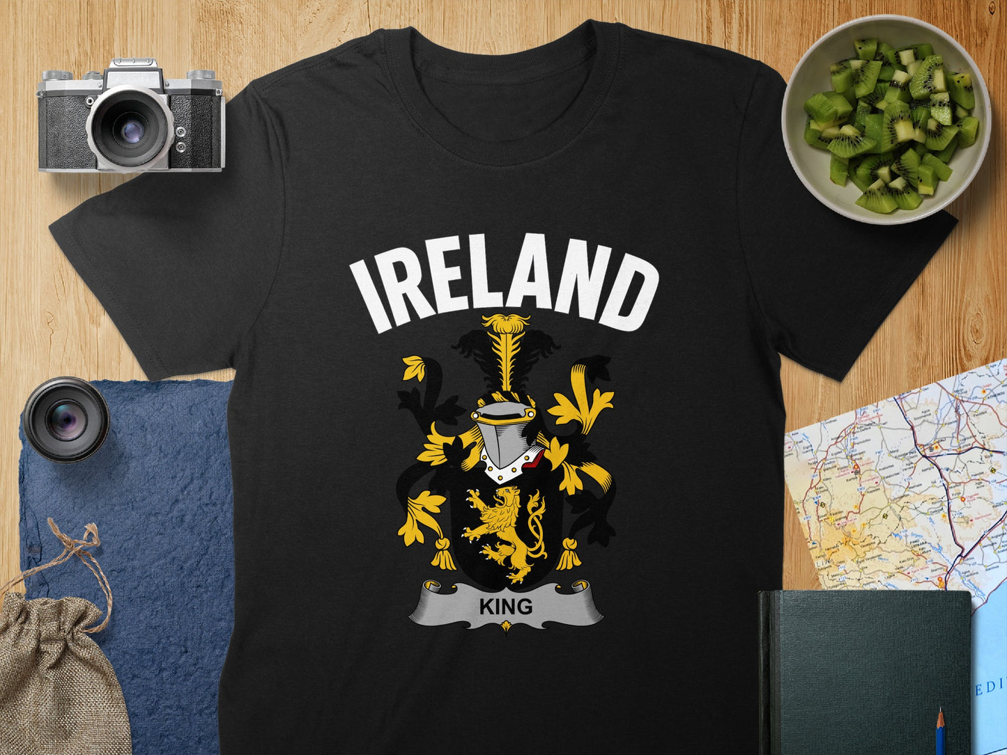 Ireland King Emblem Graphic Design T-shirt