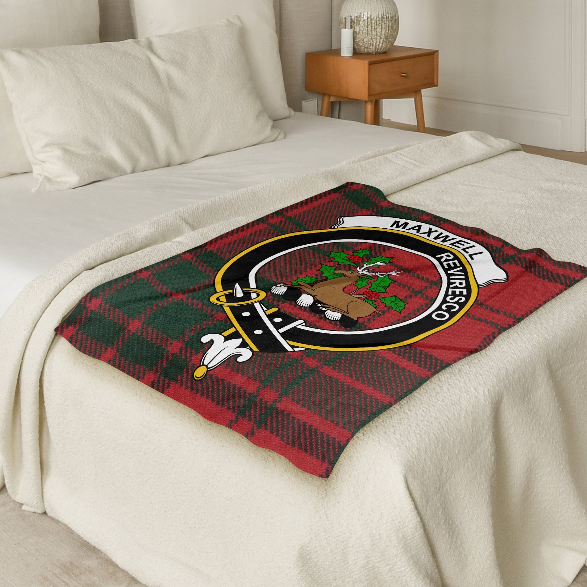 Scottish Clan Maxwell Revivesco Tartan Blanket - Living Stone Gifts