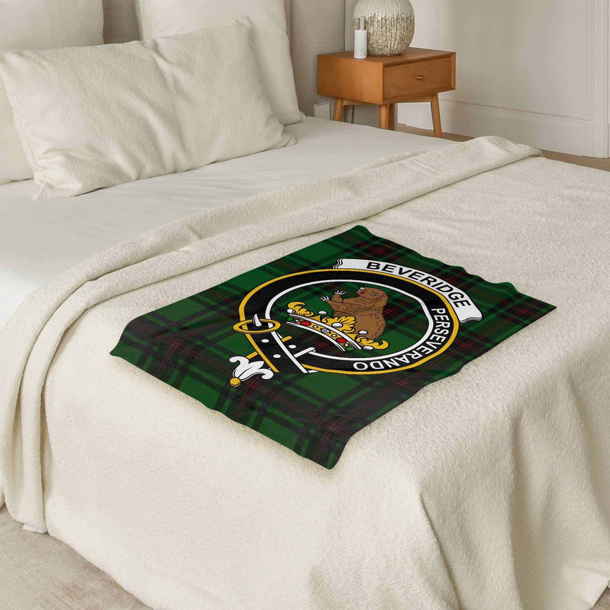 Beveridge Crest Perseverando Tartan Throw Blanket - Living Stone Gifts