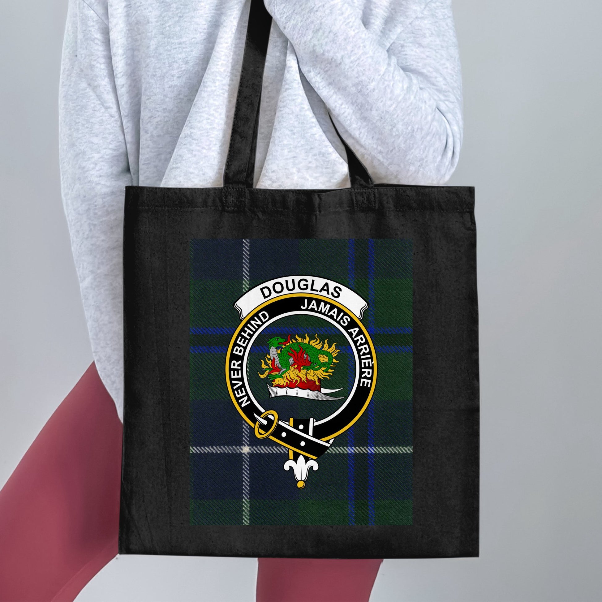 Douglas Clan Scottish Tartan Crest Tote Bag - Living Stone Gifts