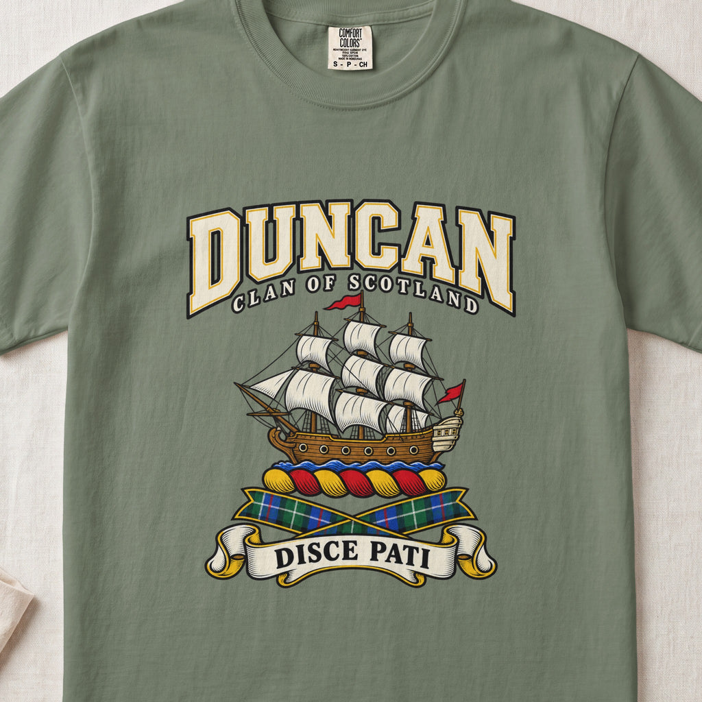 Duncan Scottish clan graphic T-shirt in Moss, front view