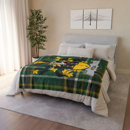 Frog Patterned Cozy and Warm Blanket product