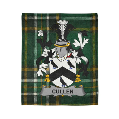 Cullen Family Crest Green Plaid Design Throw Blanket product