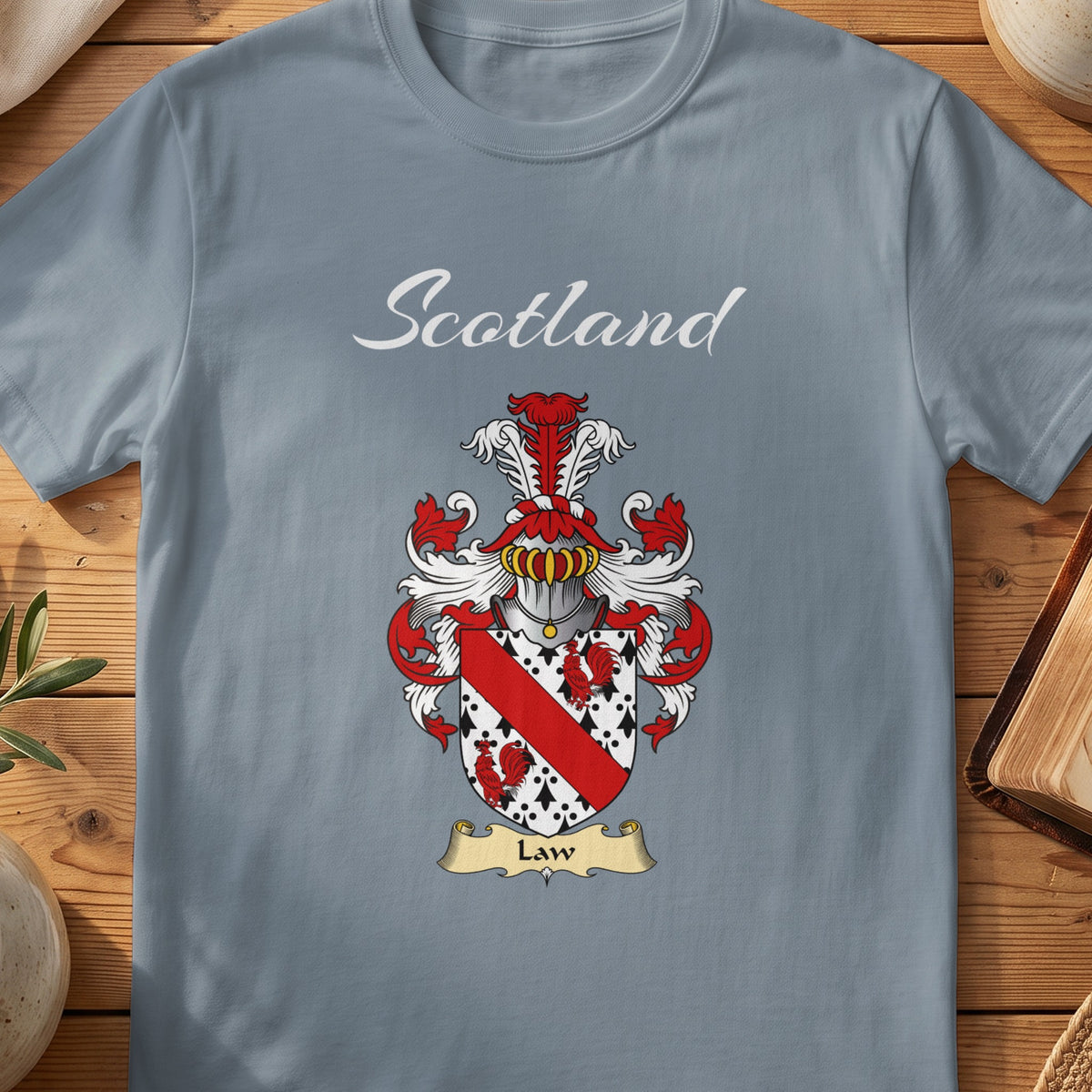 Law Scottish family shield T-shirt in Stone Blue