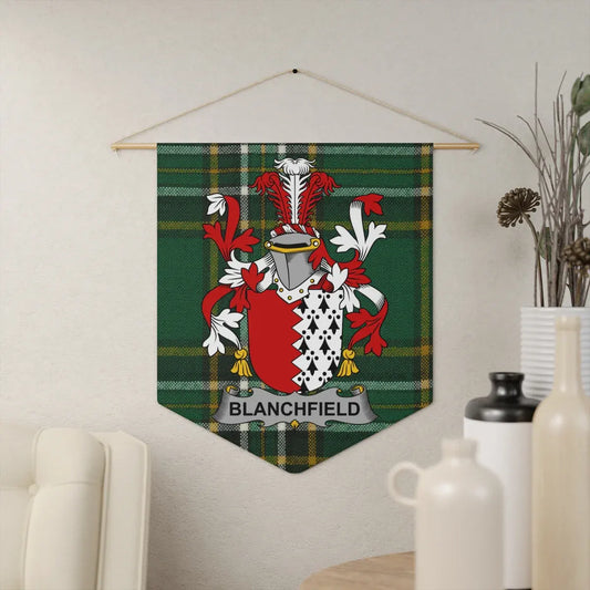 Family Crest Wall Banner Decorative Product
