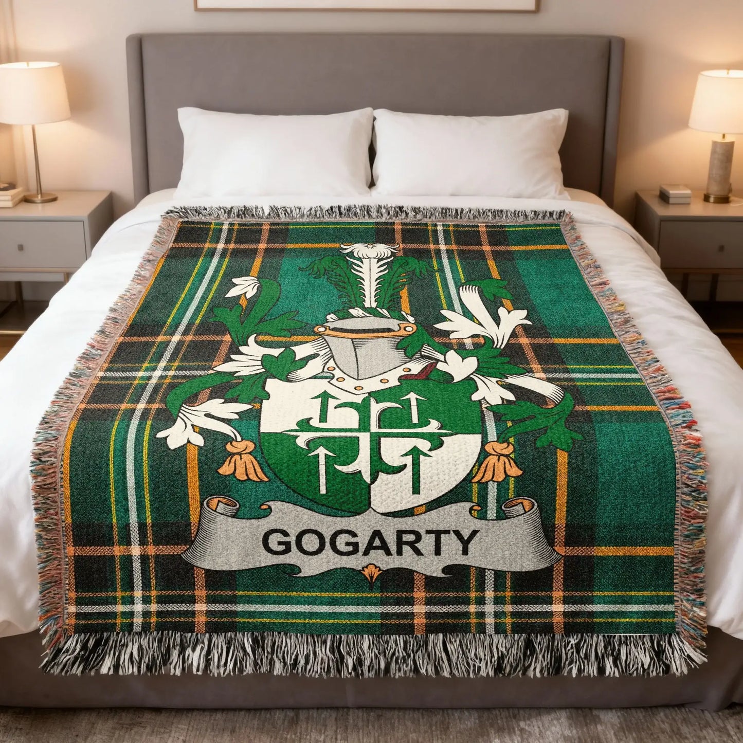 GOGARTY tartan blanket with crest.