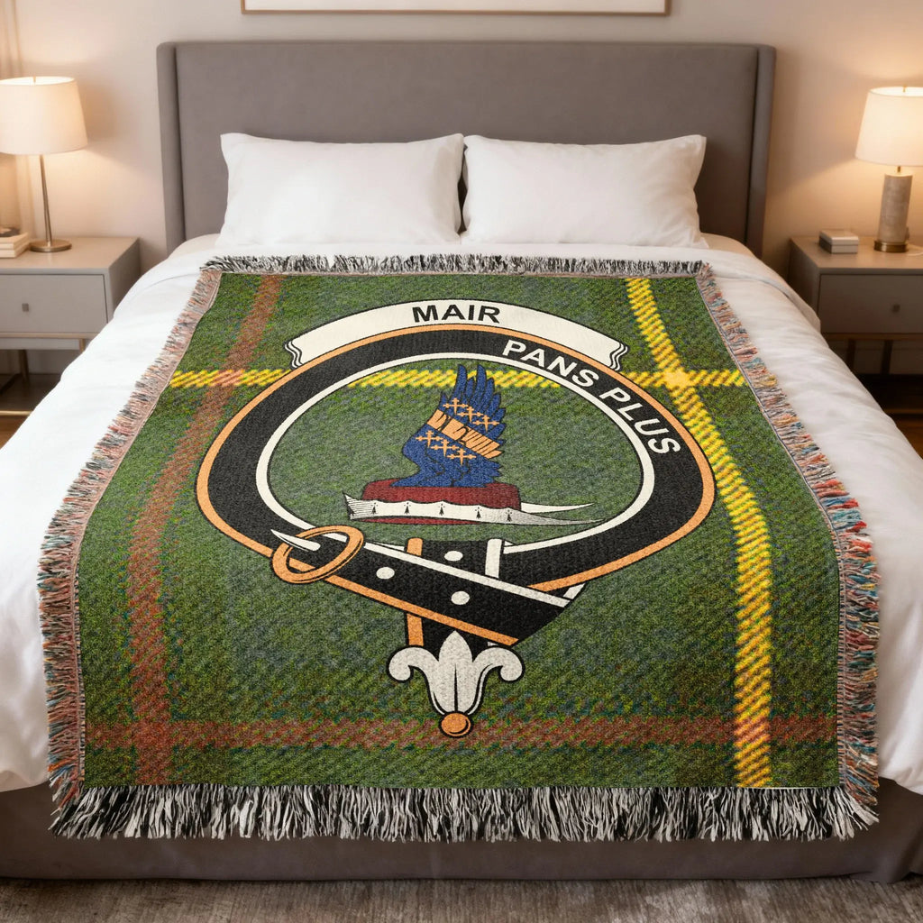 Mair Pans Plus Crest Green Tartan Pattern Throw Blanket