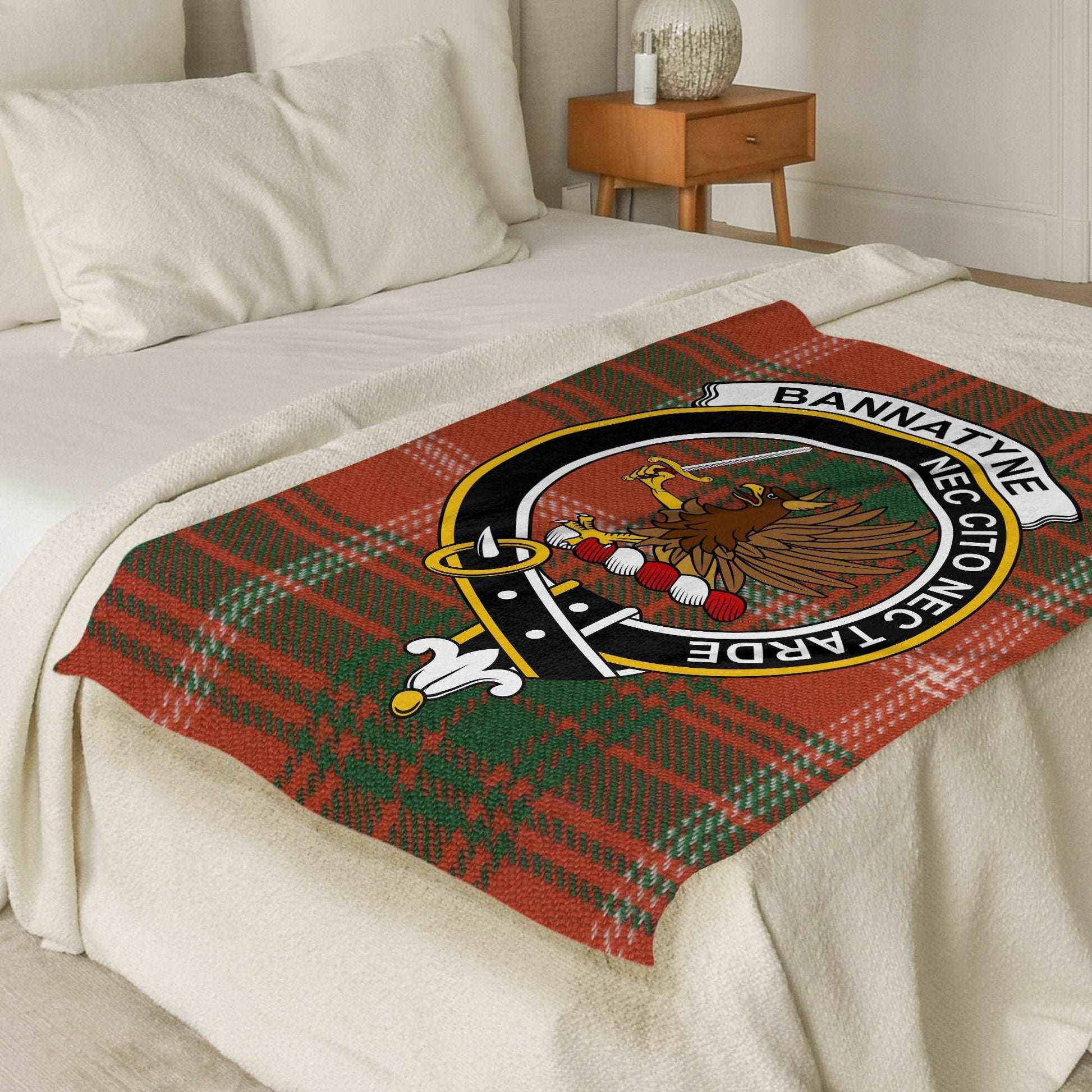 Bannatyne Scottish Tartan Crest Throw Blanket - Living Stone Gifts